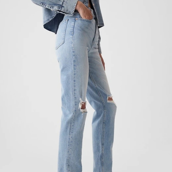 Gap High Rise Cheeky Straight Leg Jeans - Picture 3 of 6